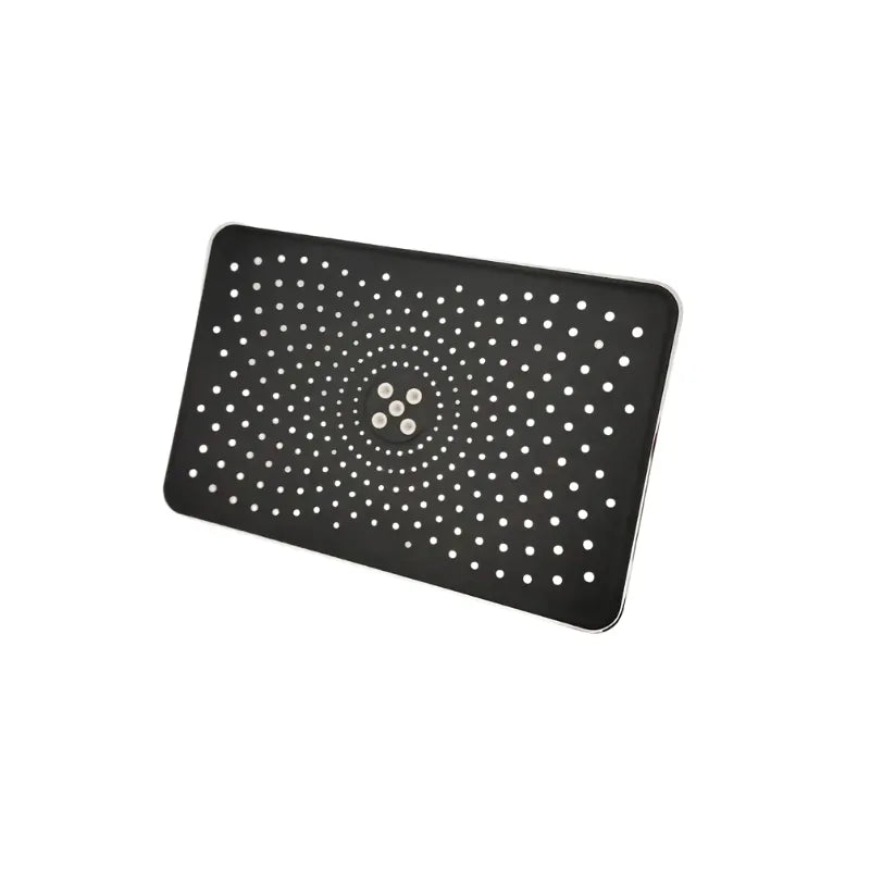 Pommeau de douche fixe haute pression sur fond blanc