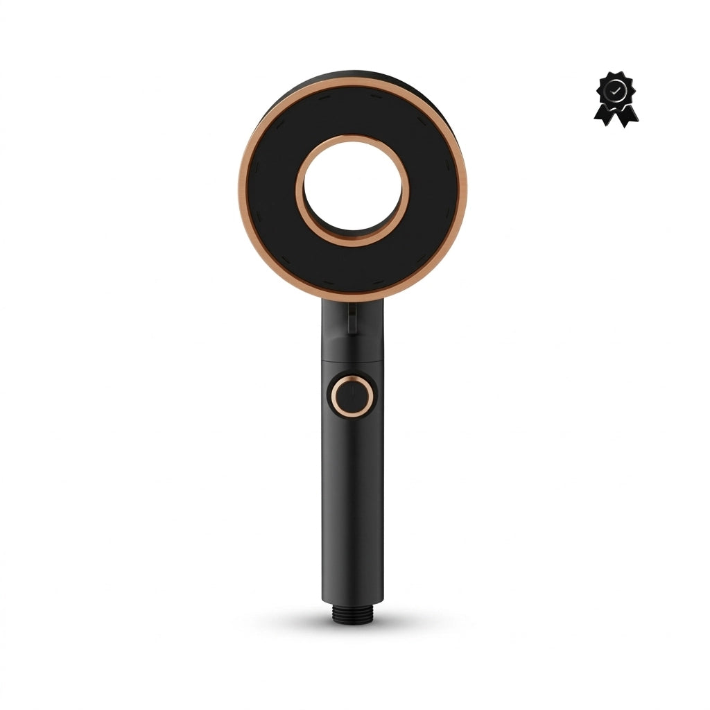 Pommeau de douche noir élégant vu de face sur fond blanc