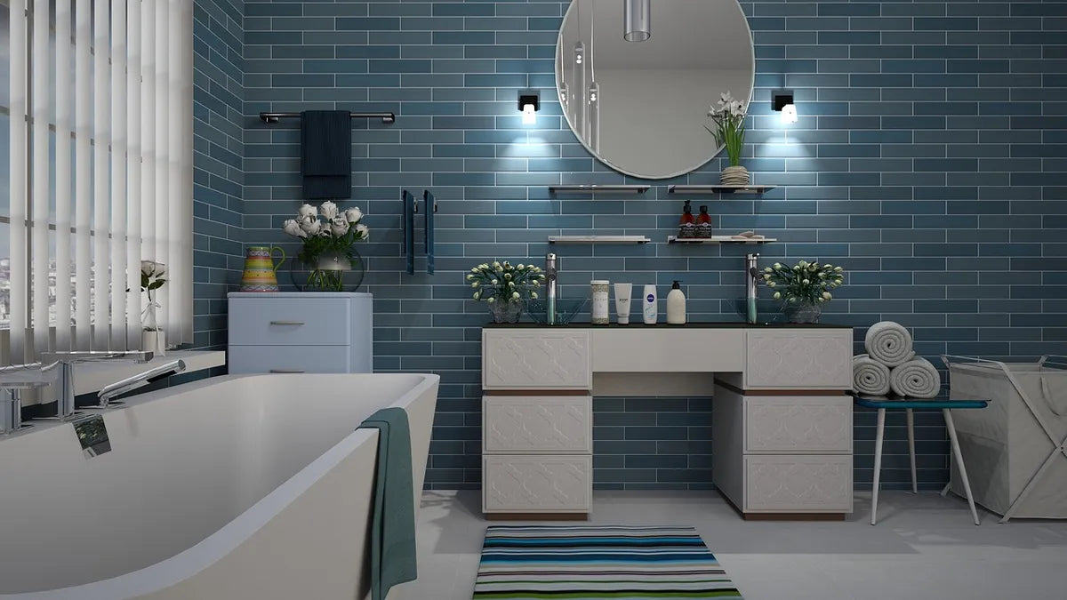 Salle de bain bleue avec double vasque