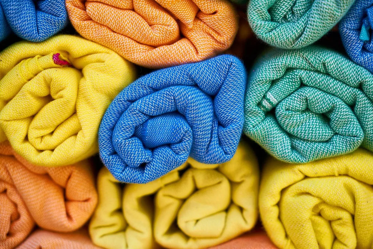 Pile de serviettes de bain moelleuses
