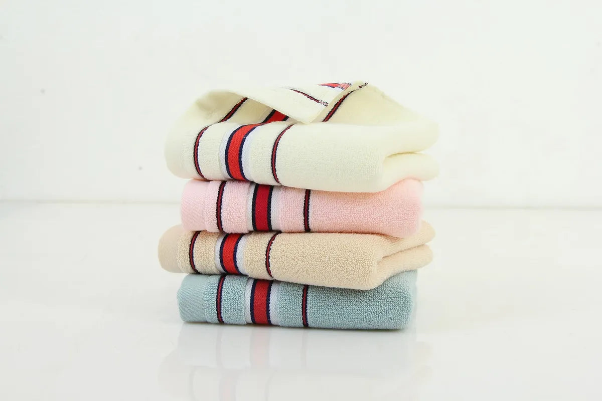 Serviettes de toilette pliées