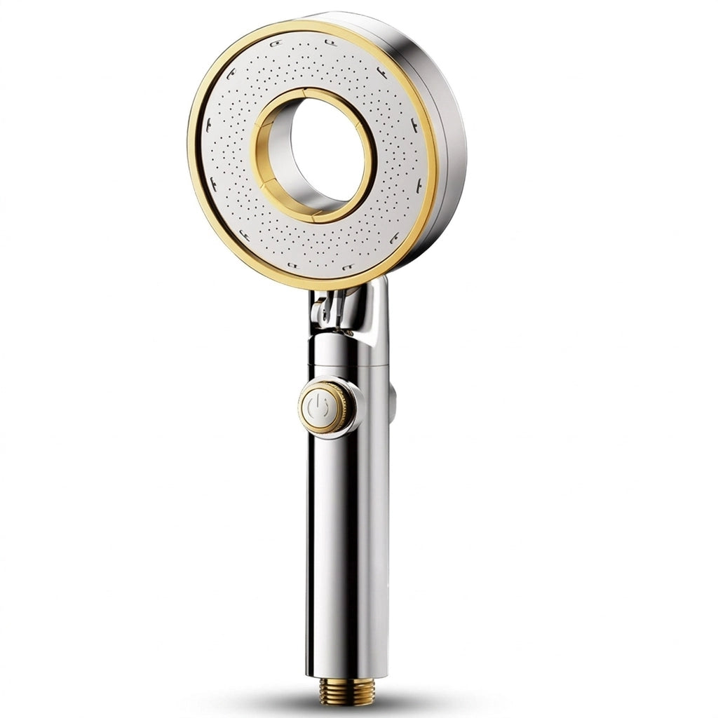 Pommeau de douche élégant argent conçu pour économiser l’eau présenté de côté