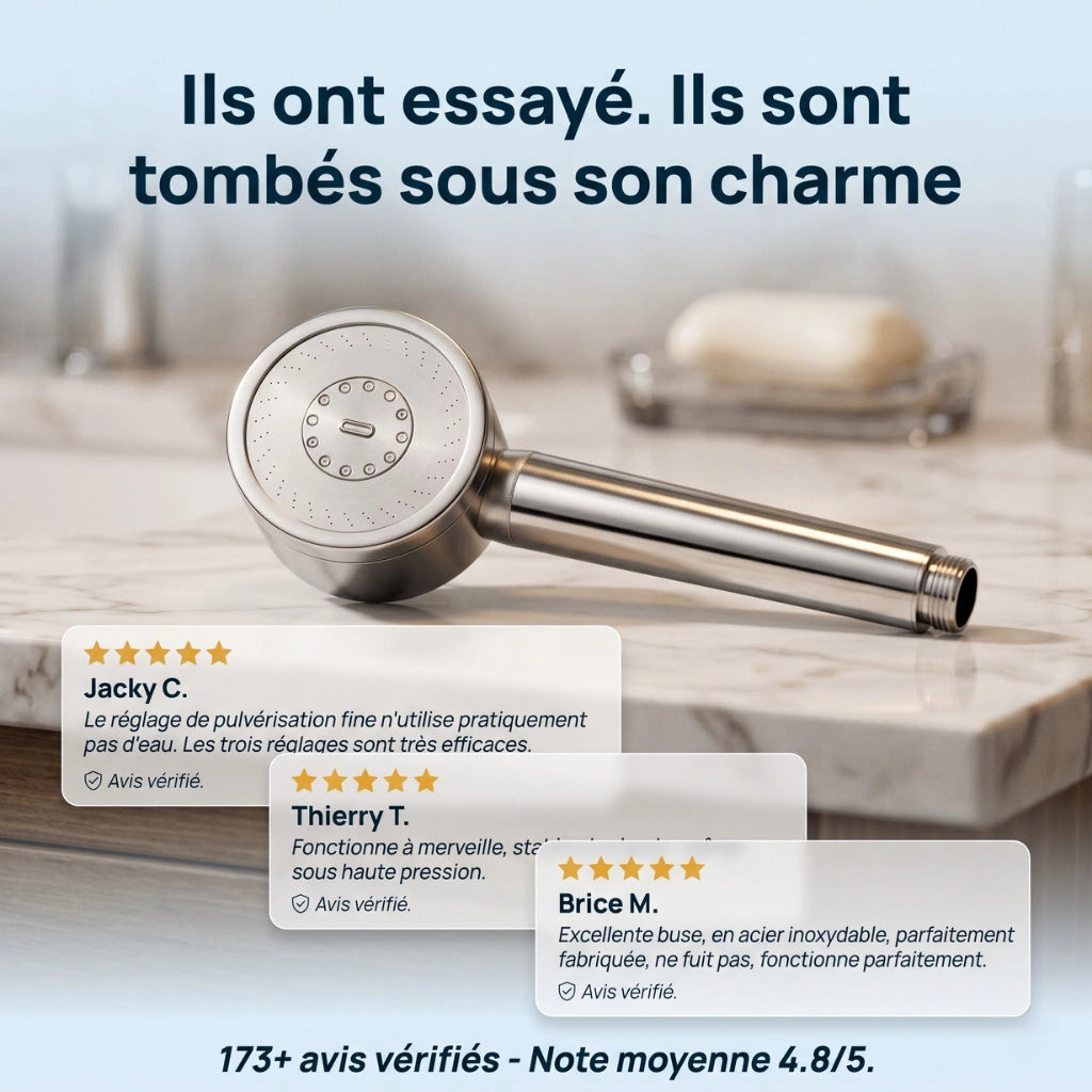Pommeau de douche acier inoxydable haute pression pulvérisateur - vue de côté sur fond blanc